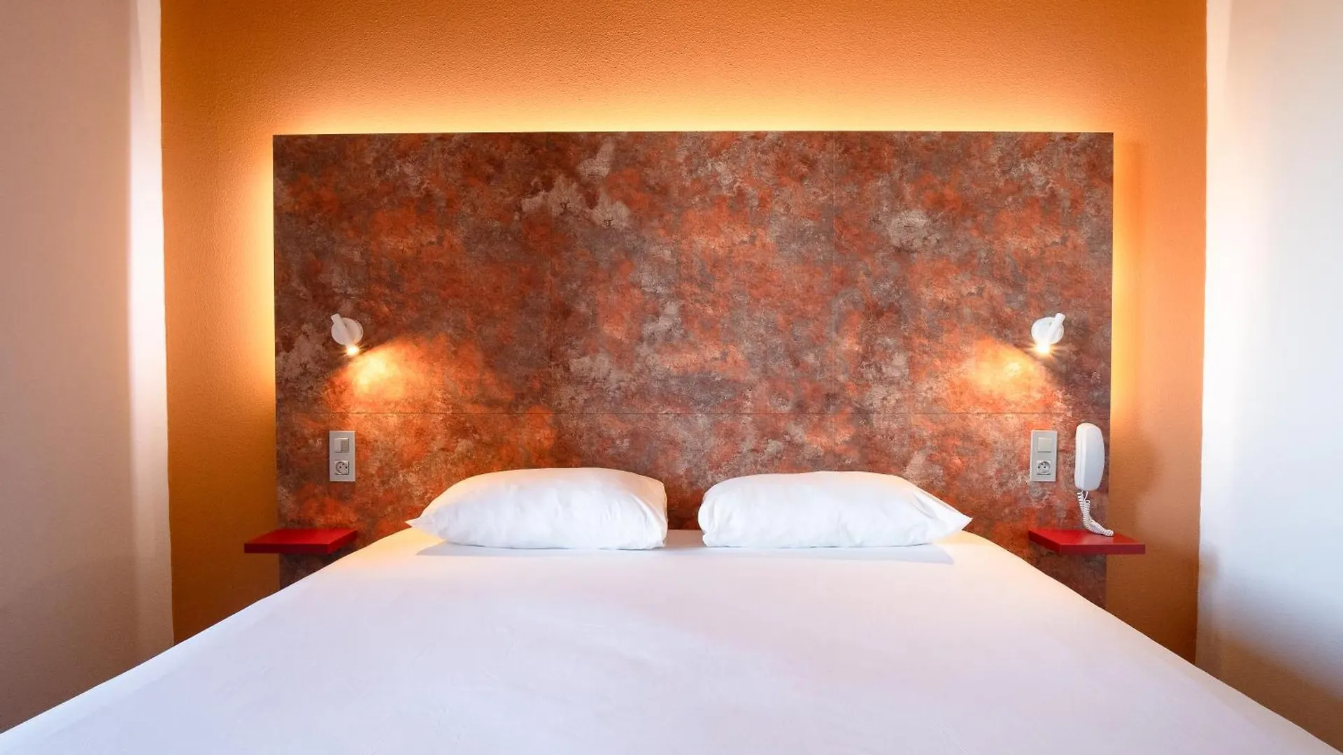Ibis Styles Toulouse Cite Espace 3*,  France