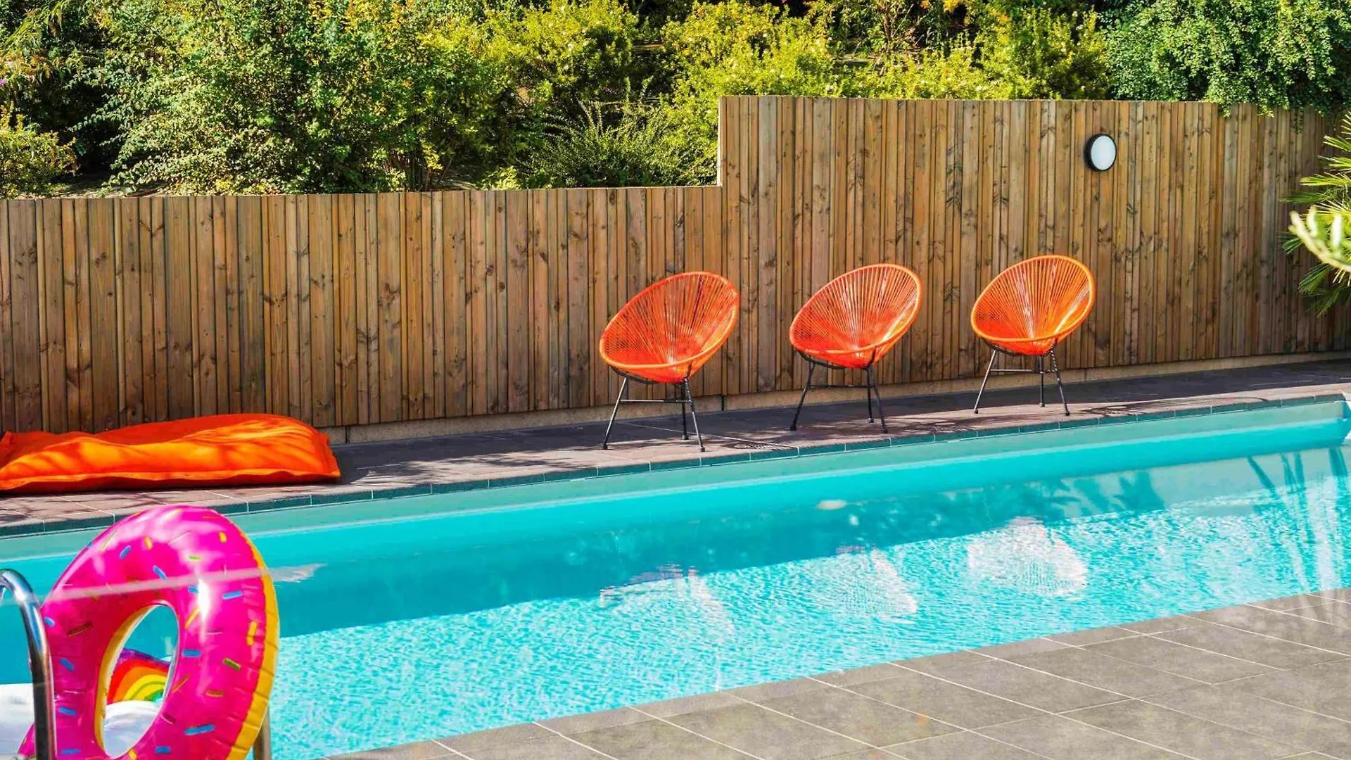 Ibis Styles Toulouse Cite Espace 3*,  France