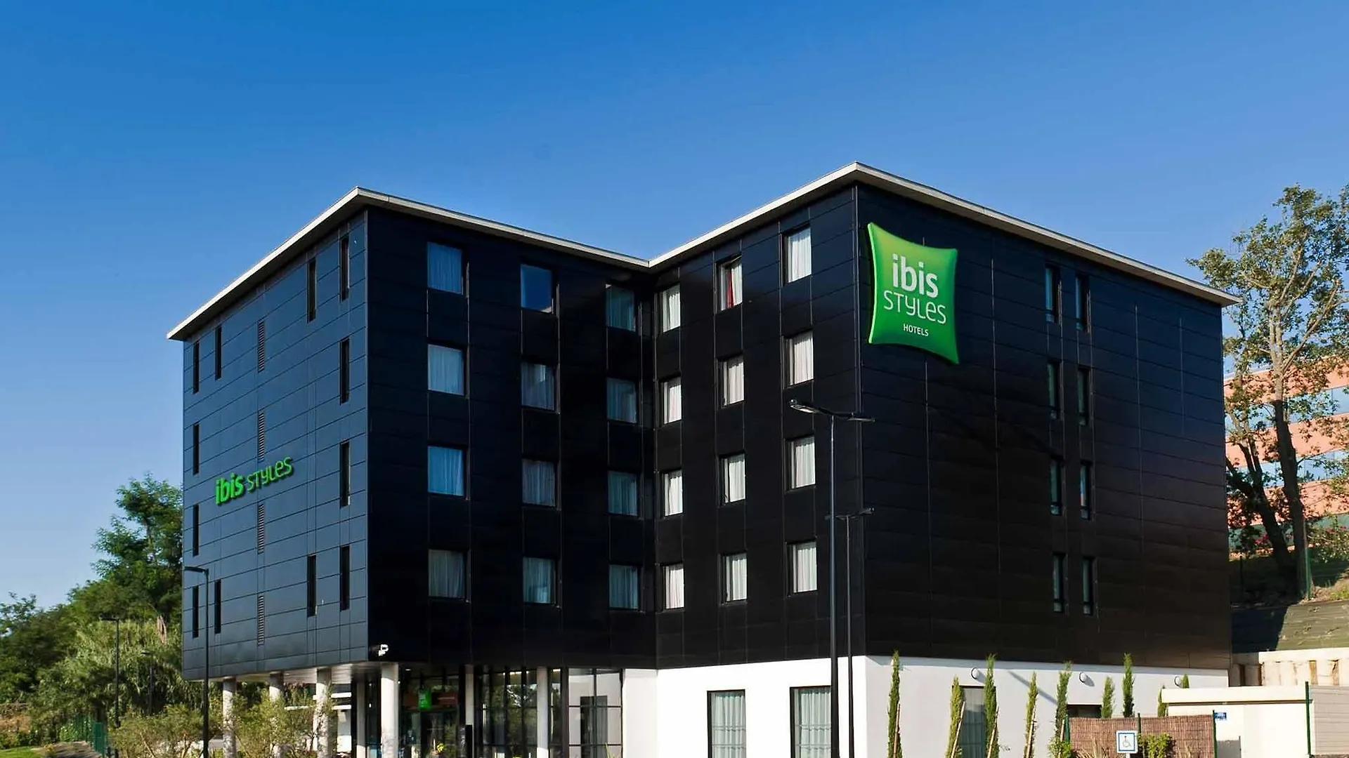 Ibis Styles Toulouse Cite Espace 3*,  France